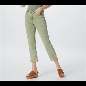 Laurie Felt Regular Daisy Denim Colored Straight-Leg Crop Jeans, Size 8